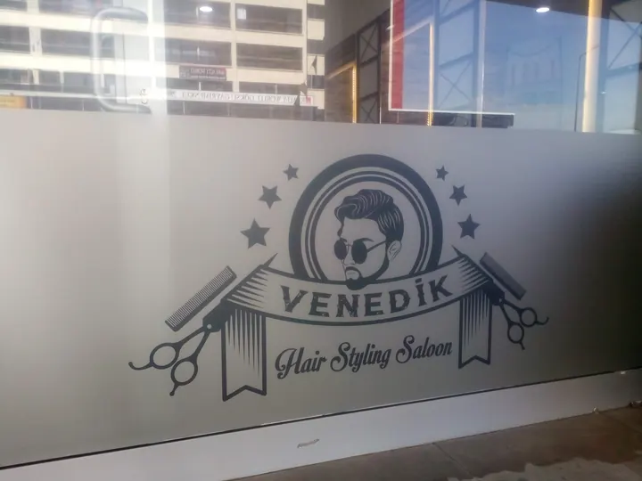 Buzlu Cam Filmi uygulama örneği, Ankara